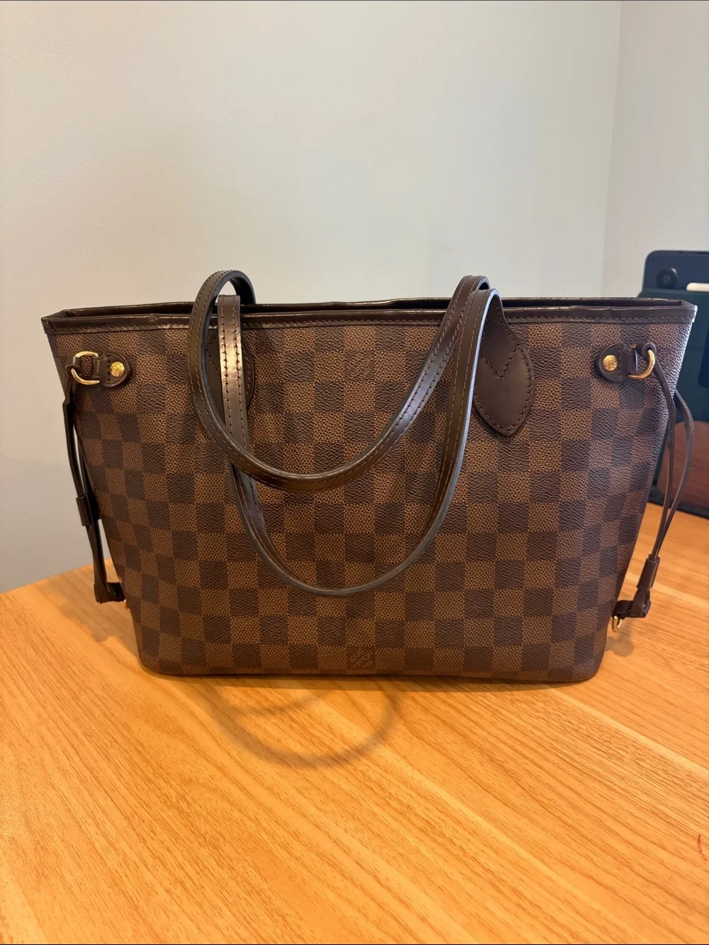 Louis Vuitton iconic louis